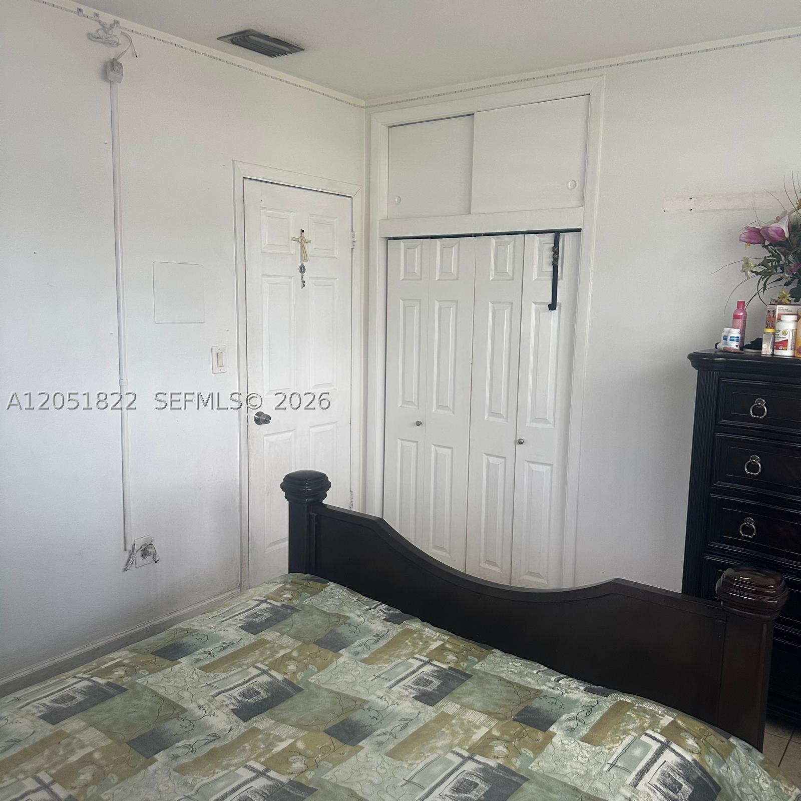 930 Nw 180th Ter Property Photo 18