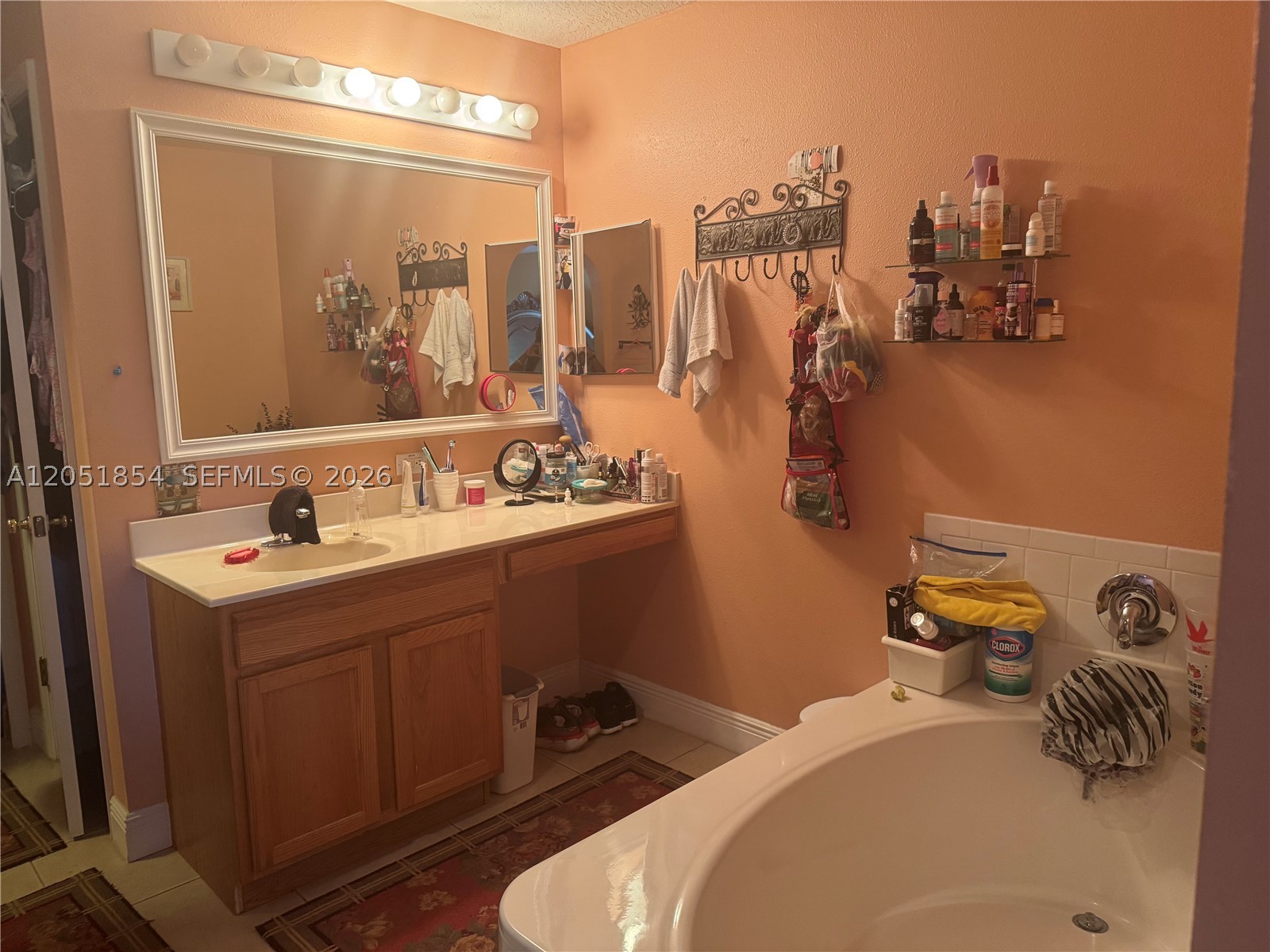 402 Se Crosspoint Dr Property Photo 14