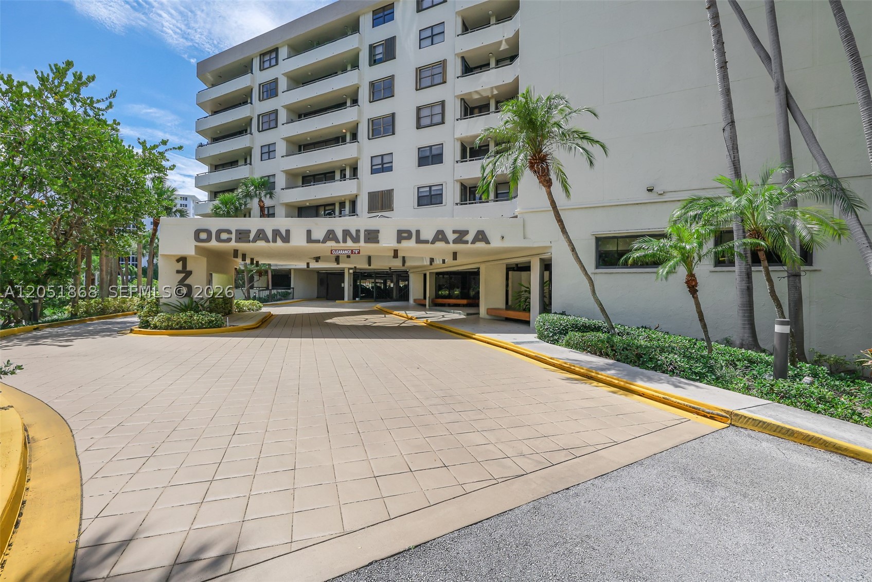 170 Ocean Lane Dr 305 Property Photo 1