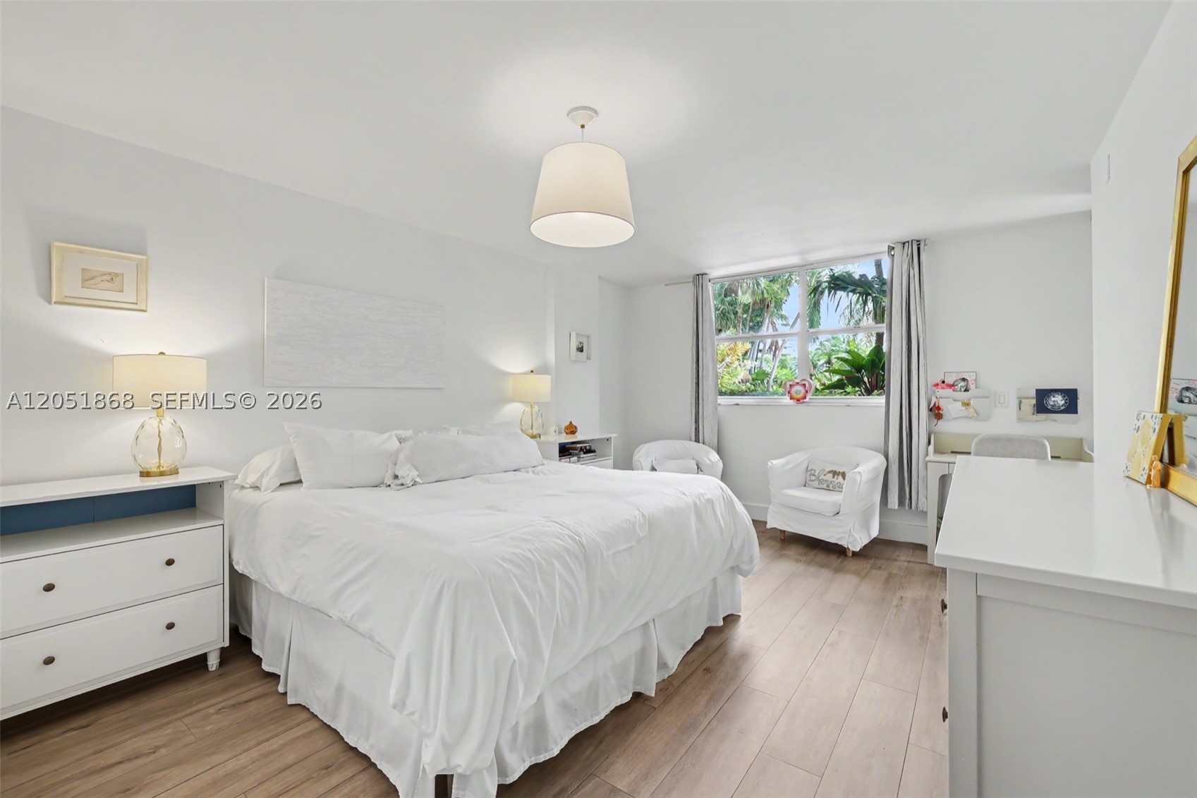 170 Ocean Lane Dr 305 Property Photo 18