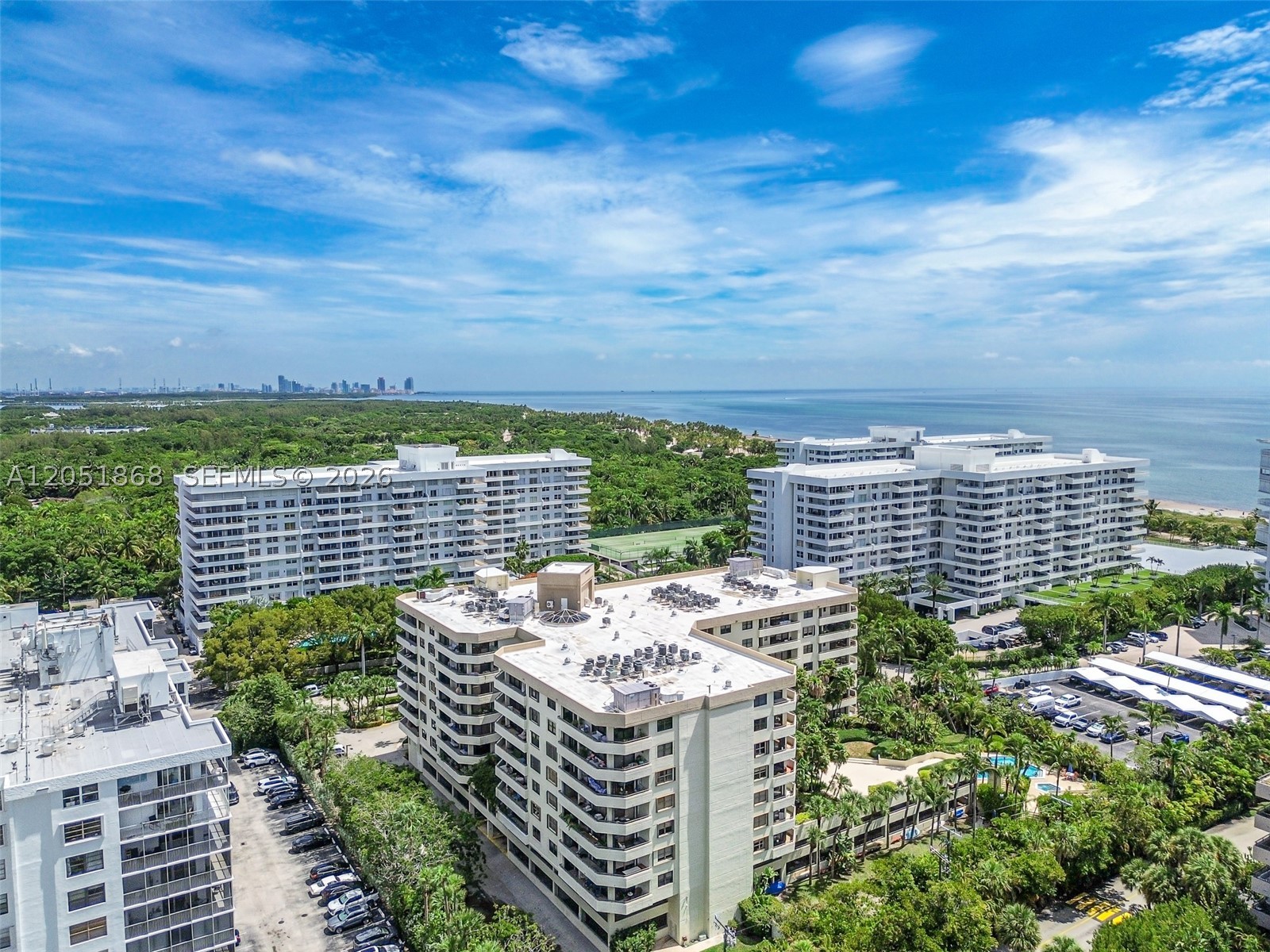170 Ocean Lane Dr 305 Property Photo 42