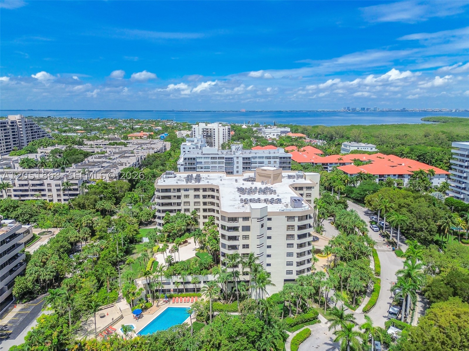 170 Ocean Lane Dr 305 Property Photo 44