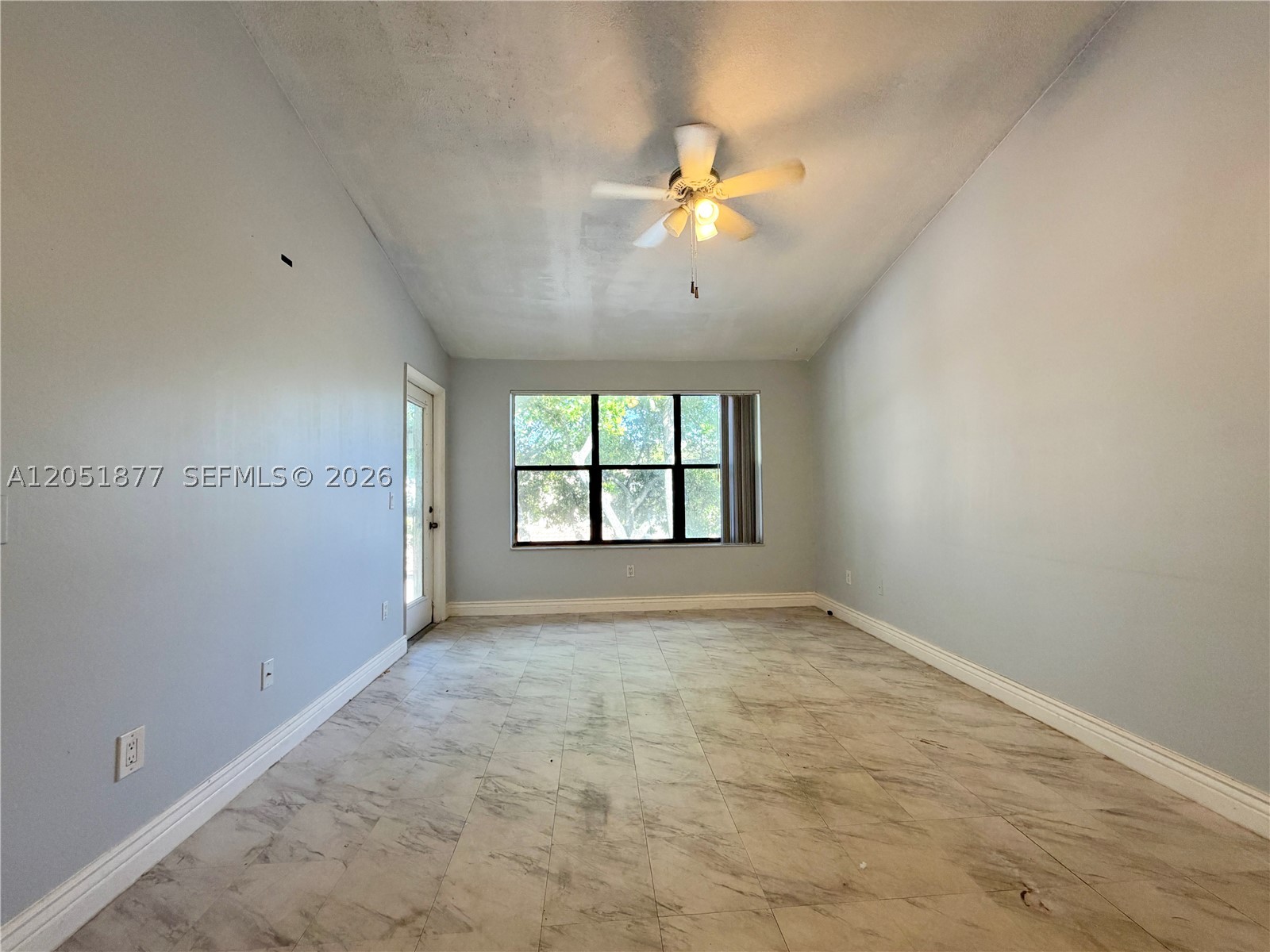 4441 W Mcnab Rd 21 Property Photo 3