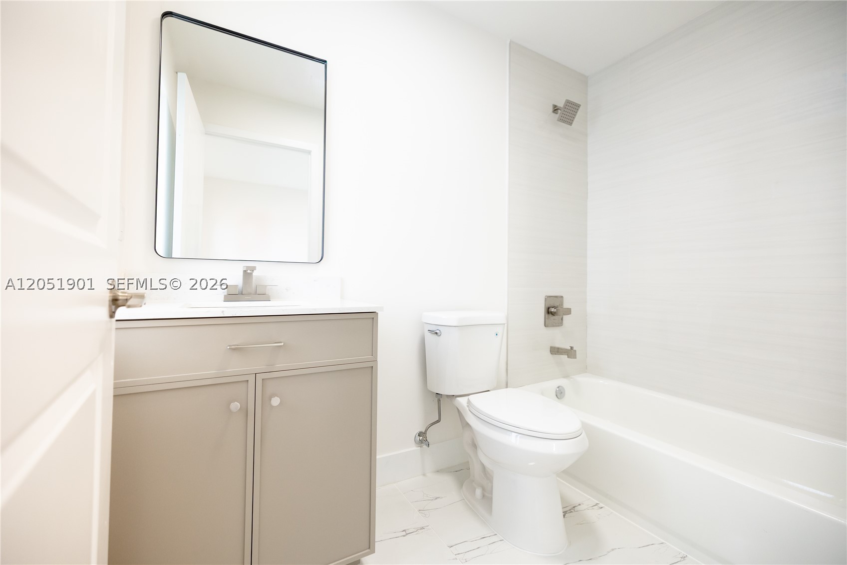 2323 Nw 55th Ter Property Photo 15