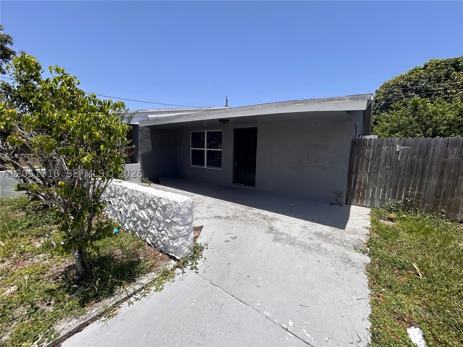 3070 Nw 12th Ct 1-2 Property Photo 1