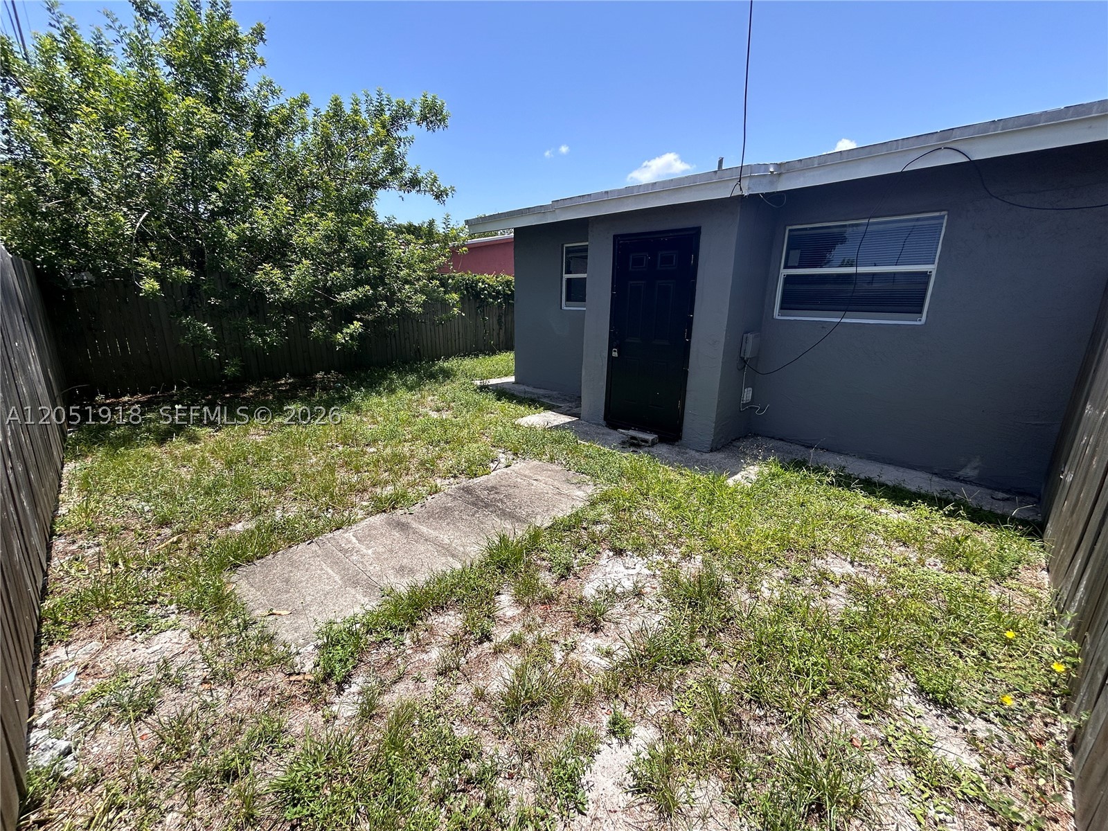 3070 Nw 12th Ct 1-2 Property Photo 3