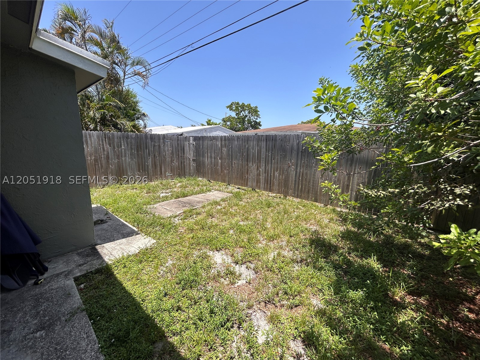 3070 Nw 12th Ct 1-2 Property Photo 4