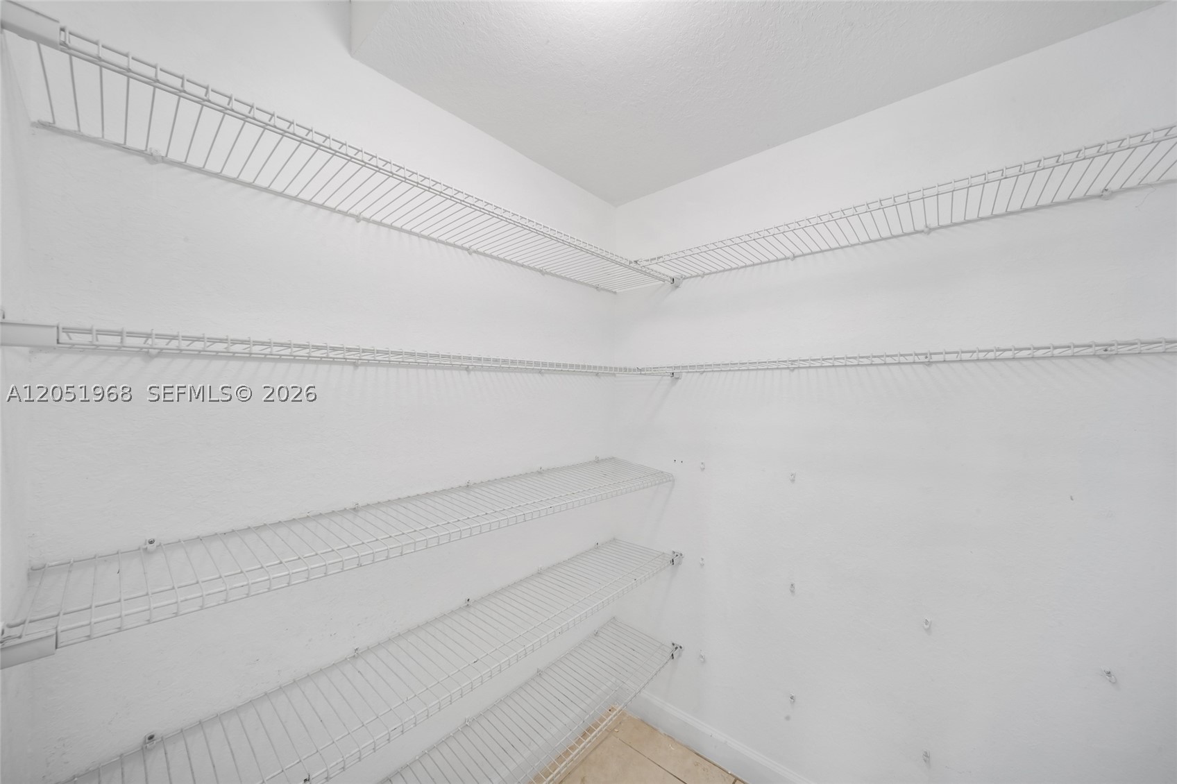 3641 Ne 4th St Property Photo 12