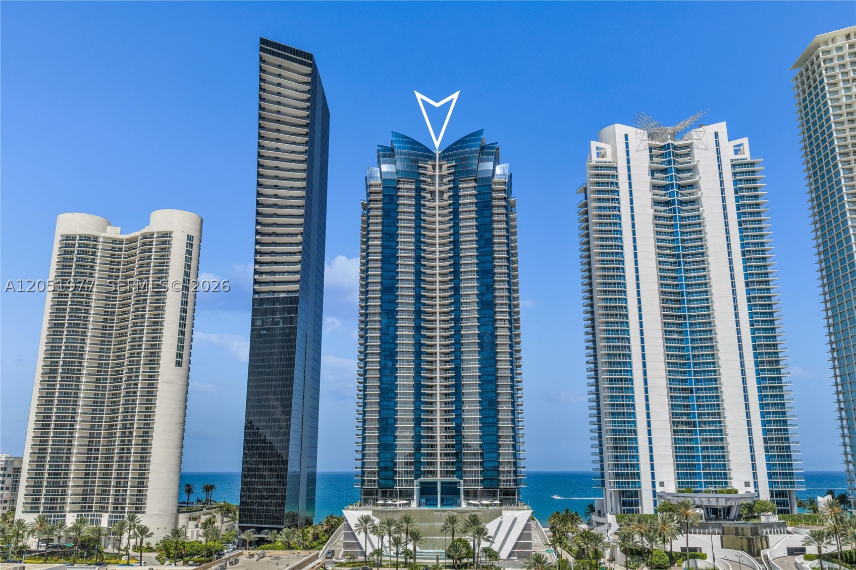17121 Collins Avenue 4205 Property Photo 1