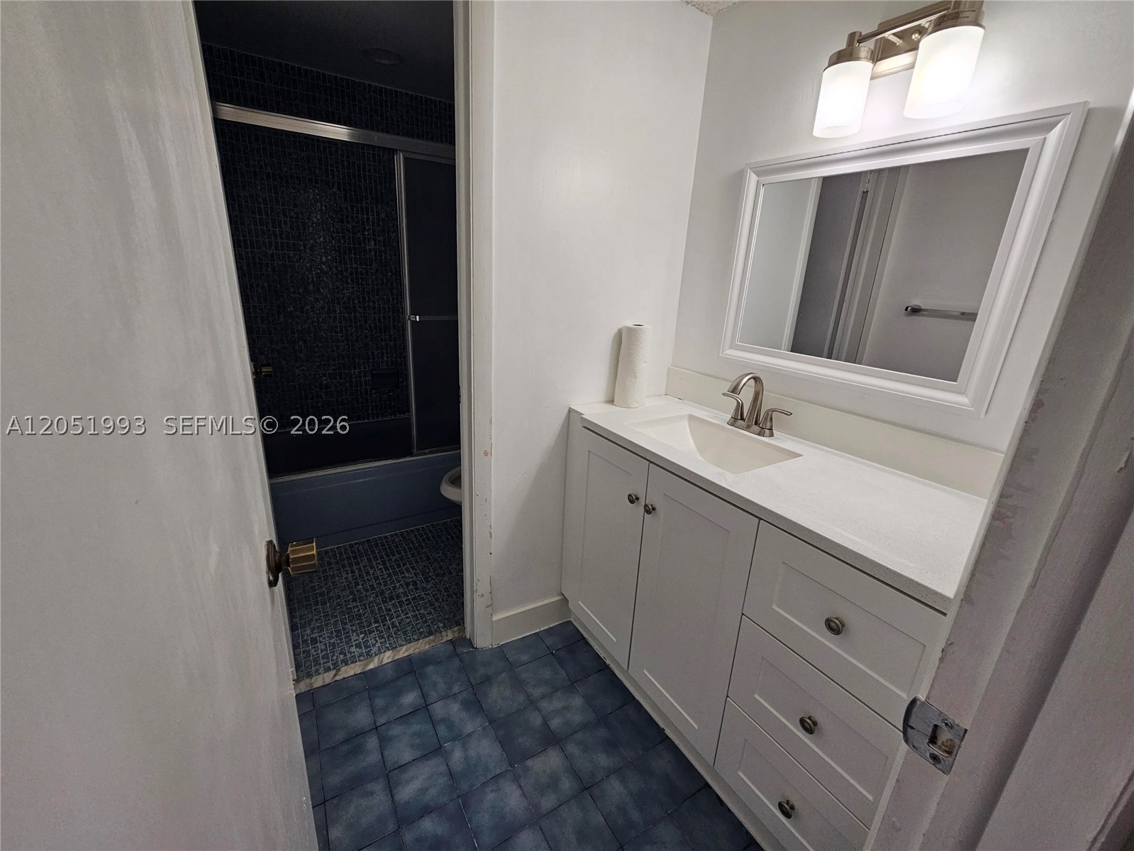 8990 Sw 24th St 228 Property Photo 11