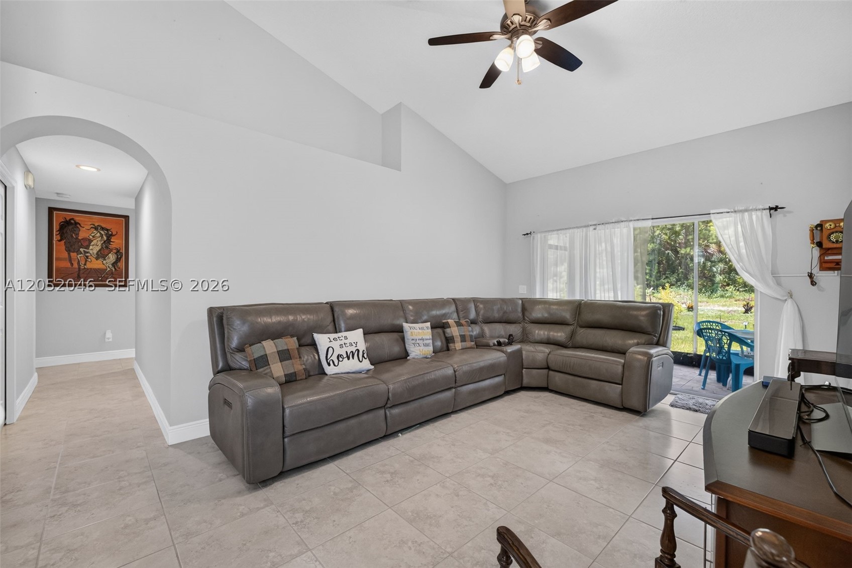 9760 Palm Breezes Dr Property Photo 18