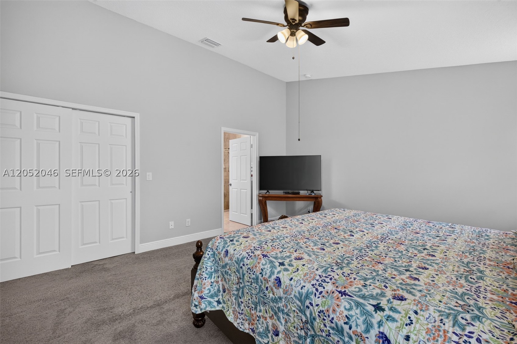 9760 Palm Breezes Dr Property Photo 22