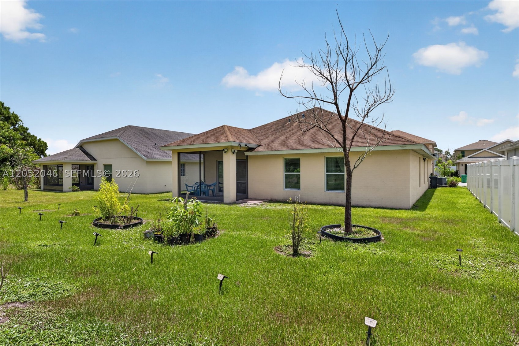 9760 Palm Breezes Dr Property Photo 42