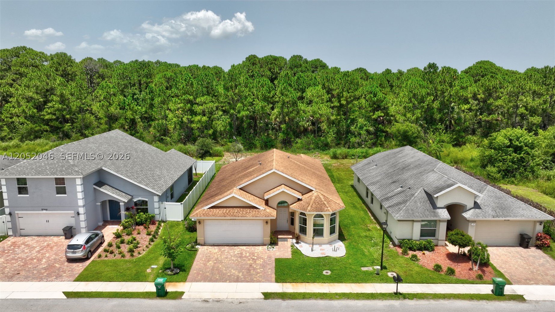 9760 Palm Breezes Dr Property Photo 47
