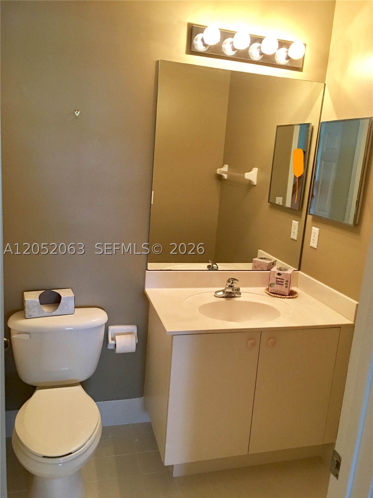 4258 Vineyard Cir Property Photo 8