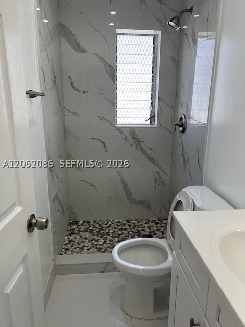 922 Nw 2nd St 4 Property Photo 5