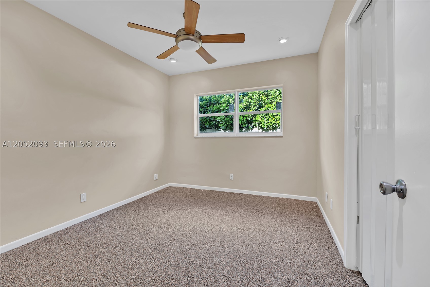 5507 Mckinley St Property Photo 34
