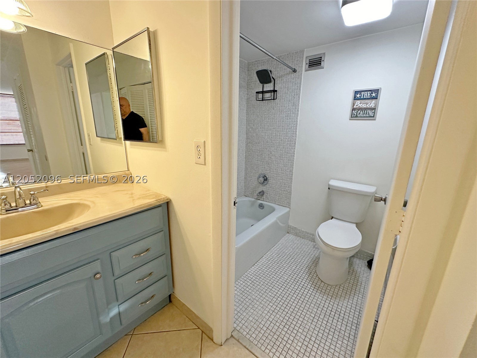3800 S Ocean Dr 611 Property Photo 9