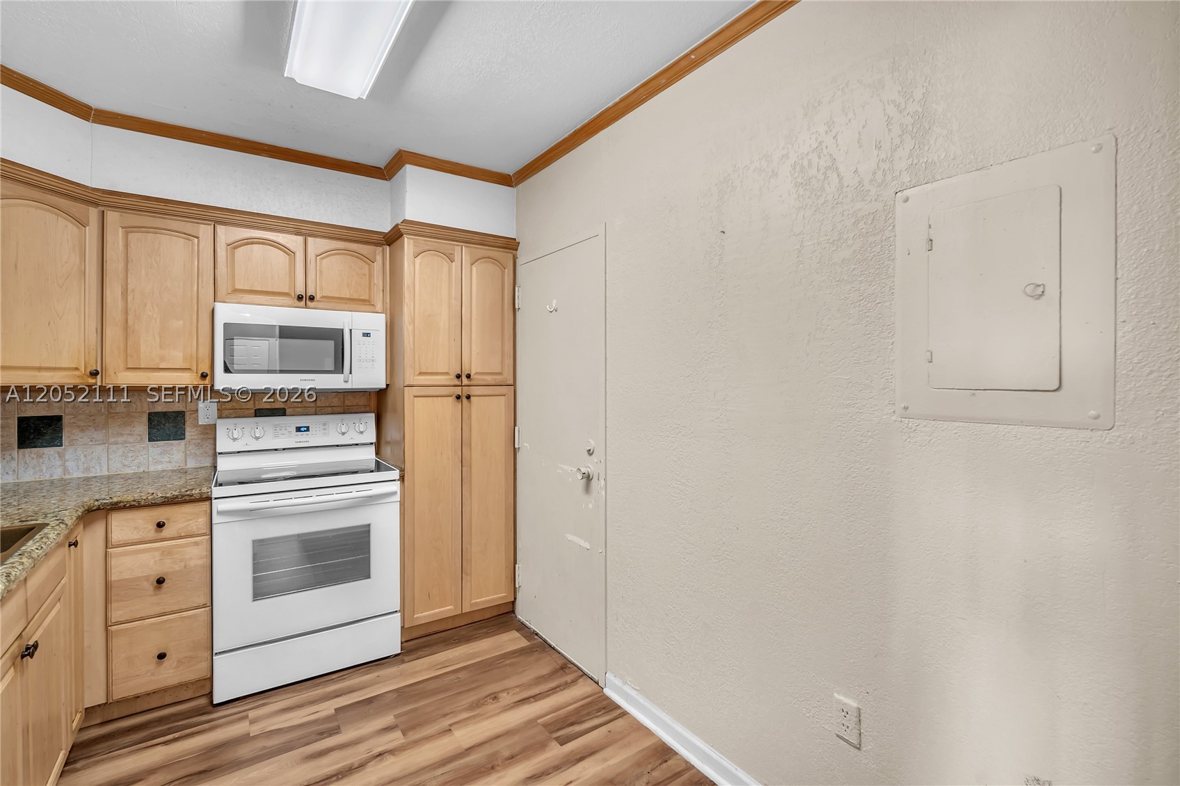 1950 S Ocean Dr Mn Property Photo 15
