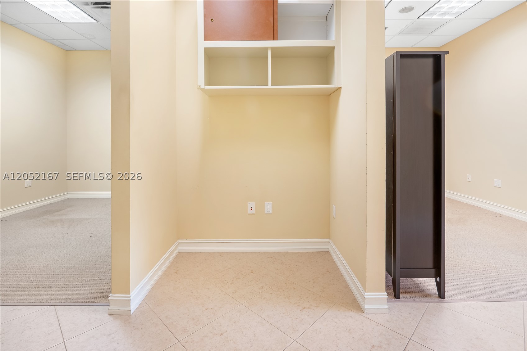 2455 Quantum Blvd Property Photo 13