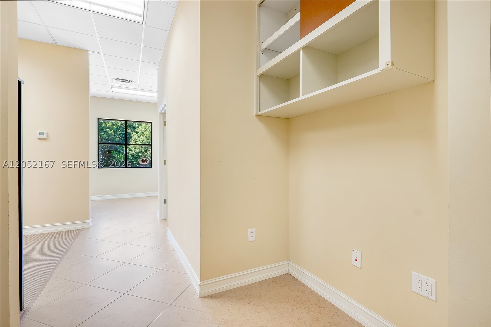 2455 Quantum Blvd Property Photo 14