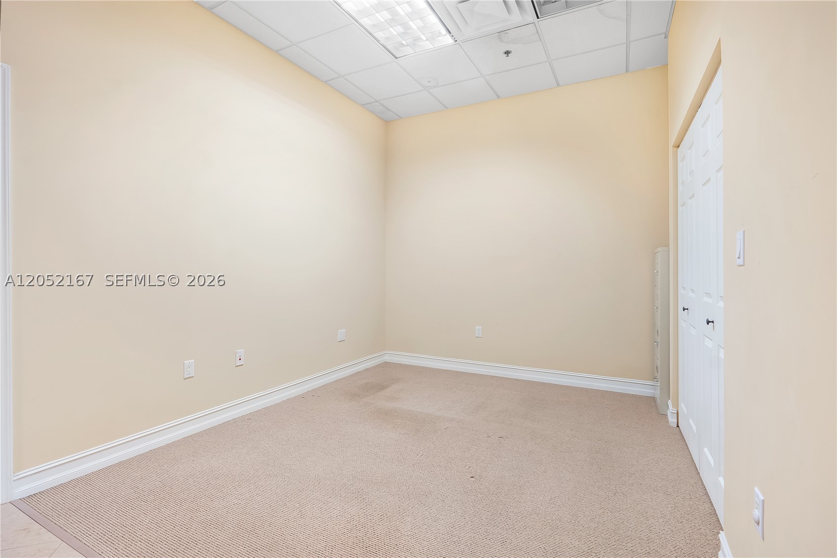 2455 Quantum Blvd Property Photo 15