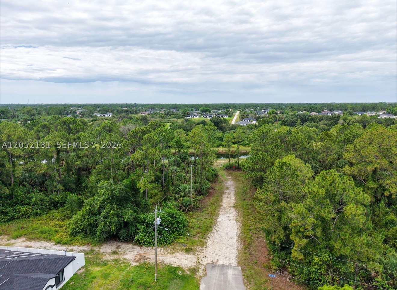 2814 Ida Ave N Property Photo 9