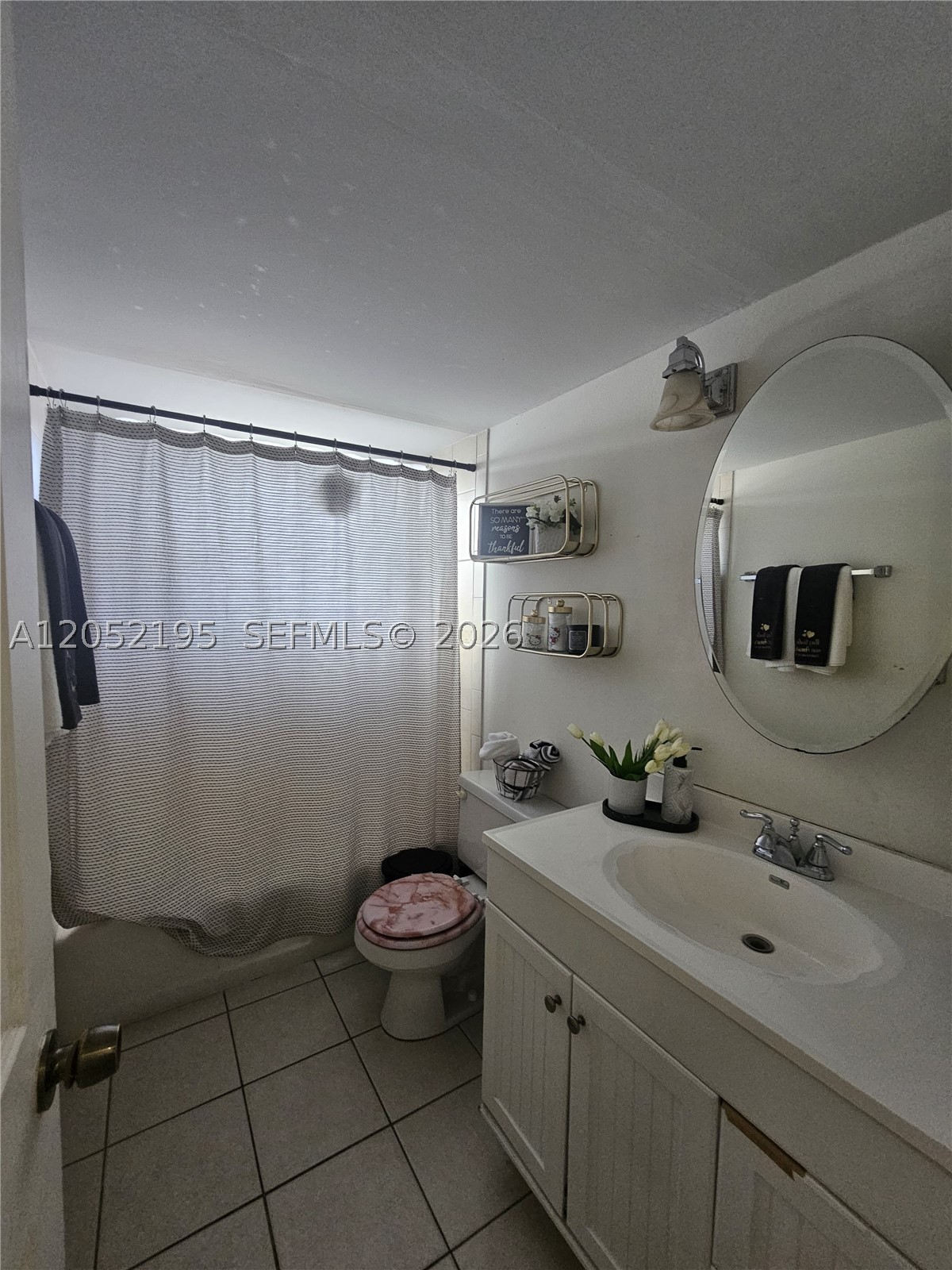 1750 W 46th St 518 Property Photo 19