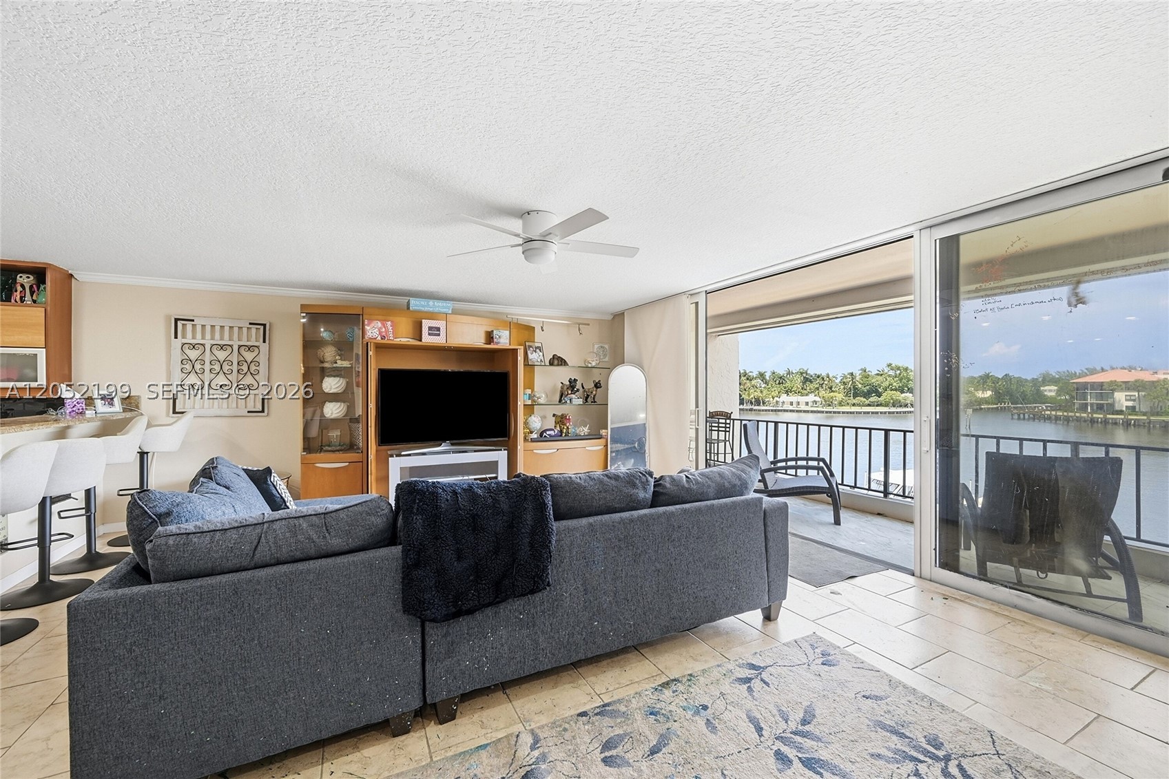 801 Palm Trl 10 Property Photo 1