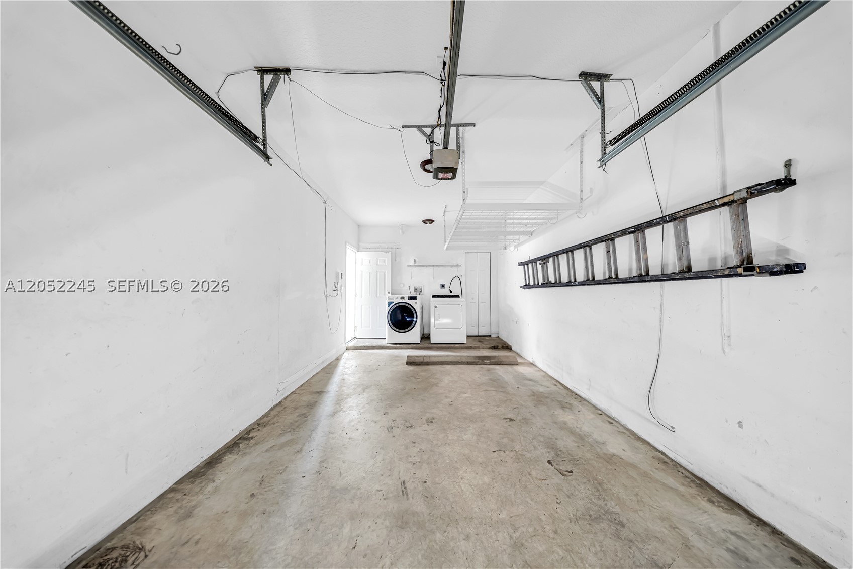 2019 Se 13th St Property Photo 12