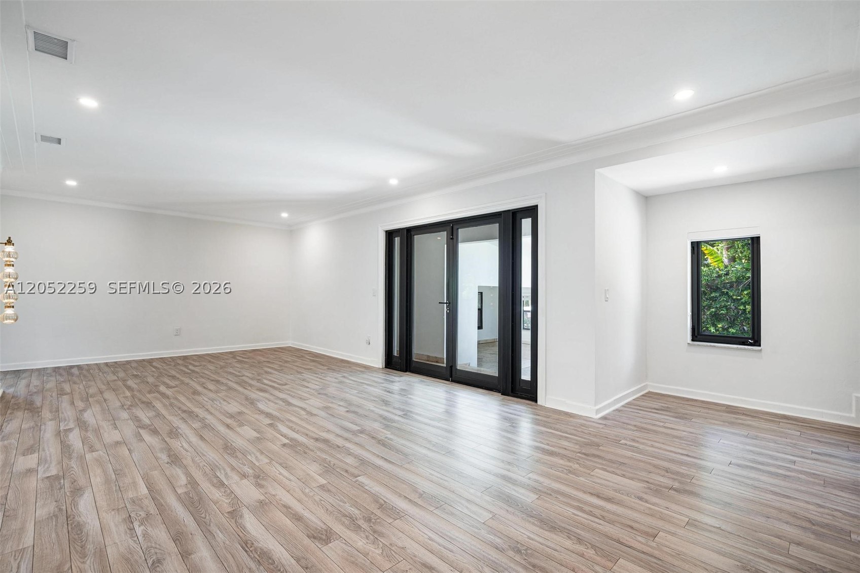 7810 Beachview Dr Property Photo 35
