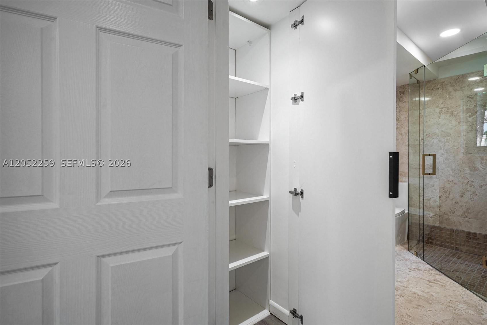 7810 Beachview Dr Property Photo 47