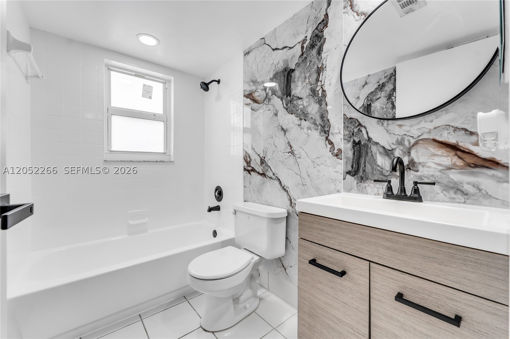 8720 N Sherman Cir 101 Property Photo 1