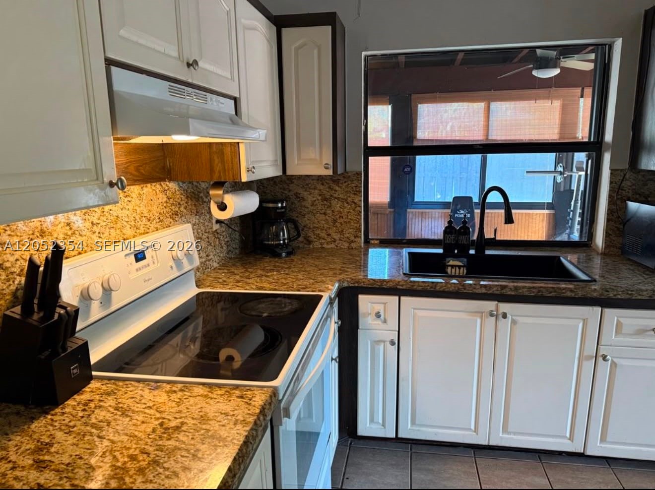 1470 Flamingo Ct Property Photo 5
