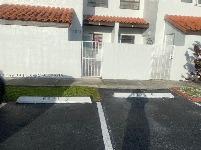 6221 SW 138th Ct D Property Photo 1