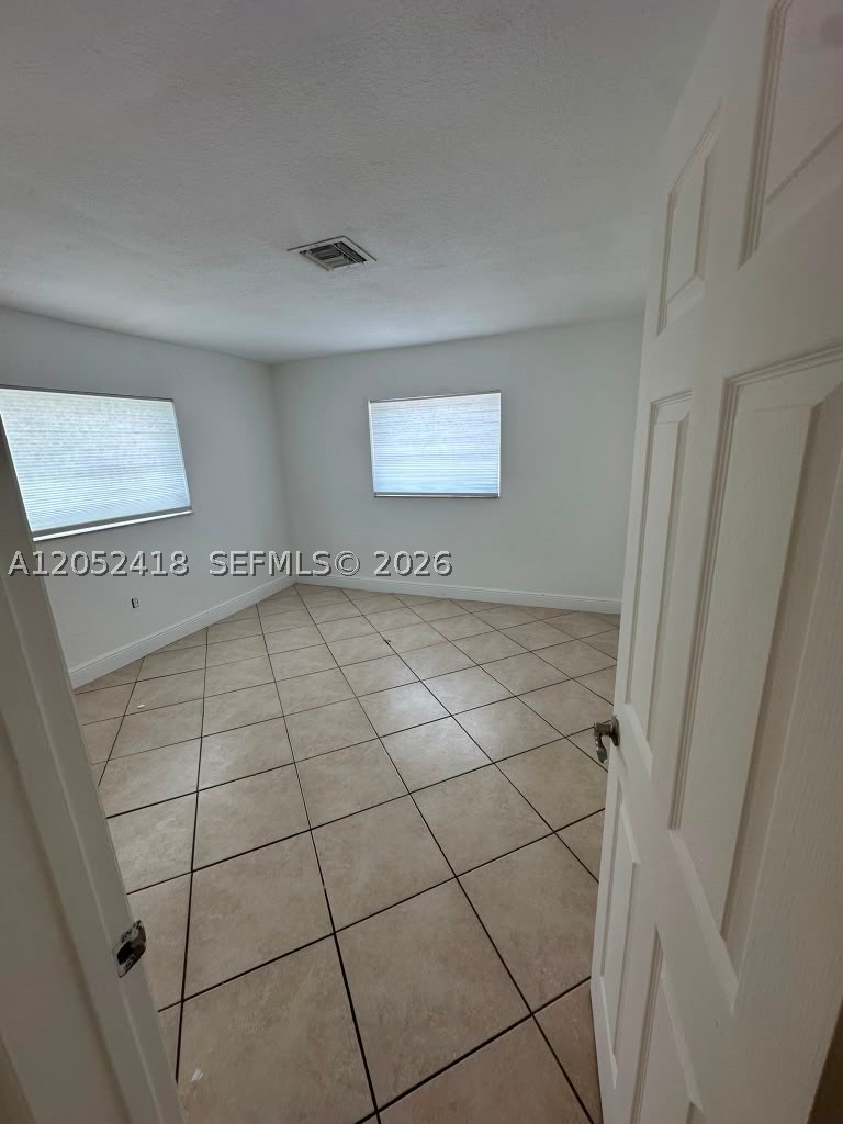 8601 Sw 94th St 207w Property Photo 5