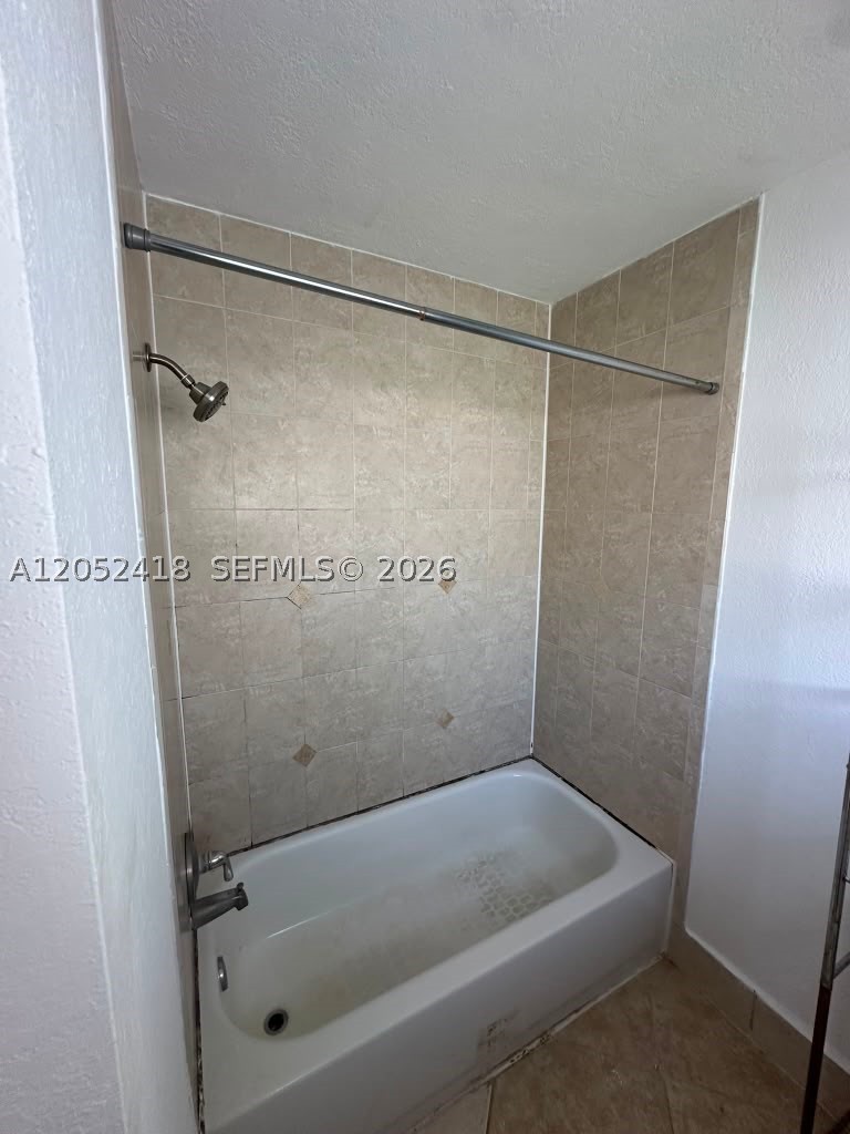 8601 Sw 94th St 207w Property Photo 6