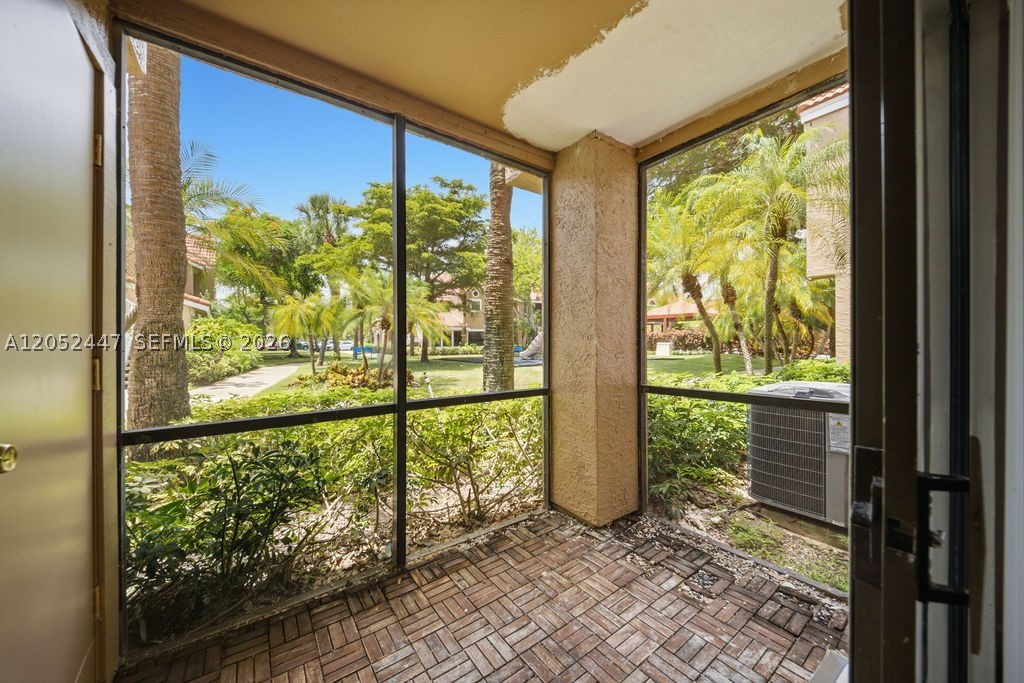 15560 Sw 104th Ter 6110 Property Photo 22