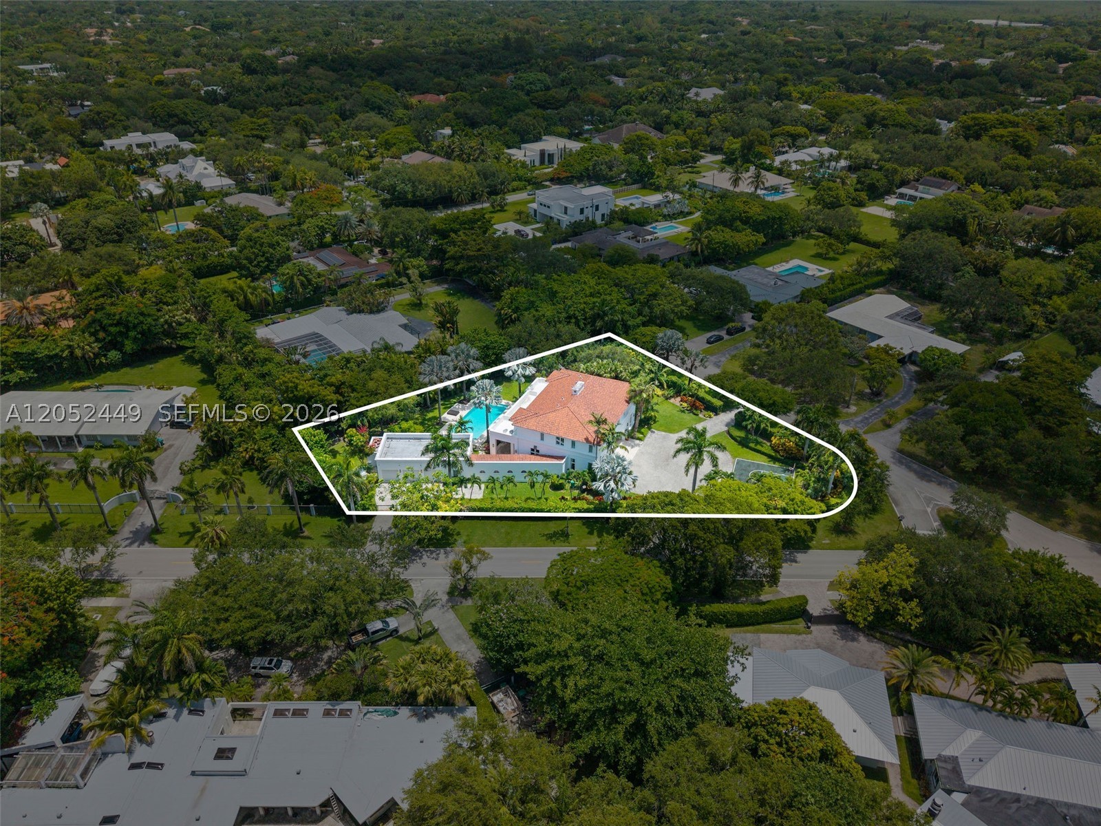6201 Chapman Field Dr Property Photo 77