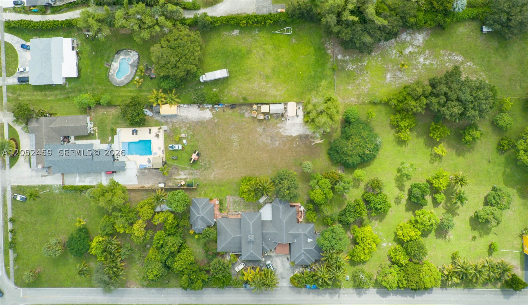 5400 Palm Tree Rd Property Photo 12