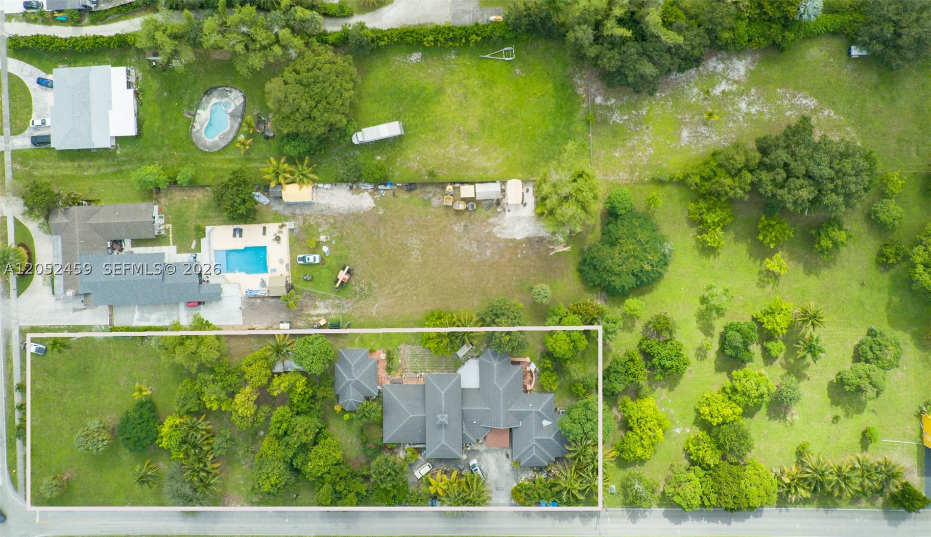 5400 Palm Tree Rd Property Photo 13