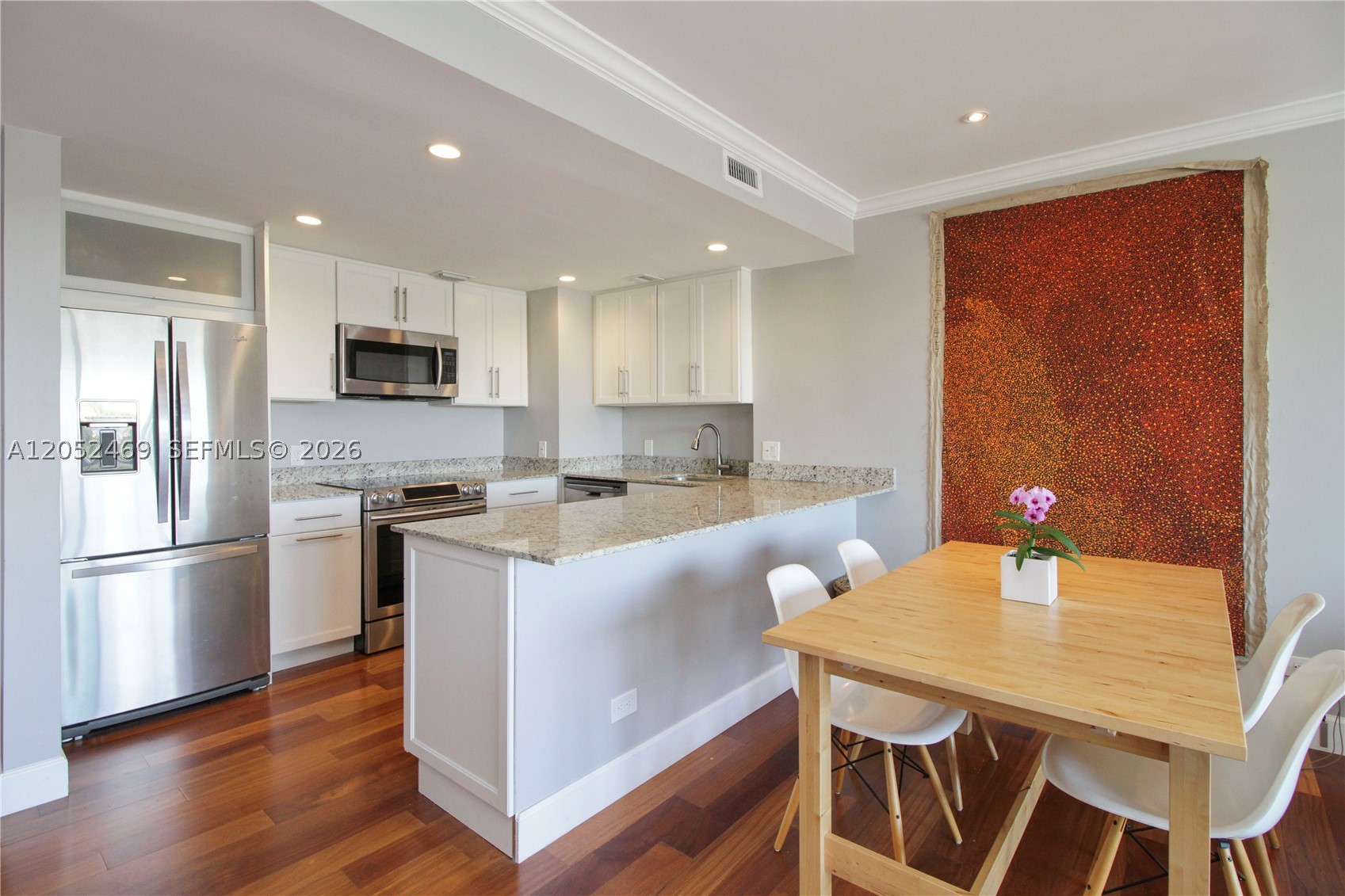 2451 Brickell Ave 7p Property Photo 5