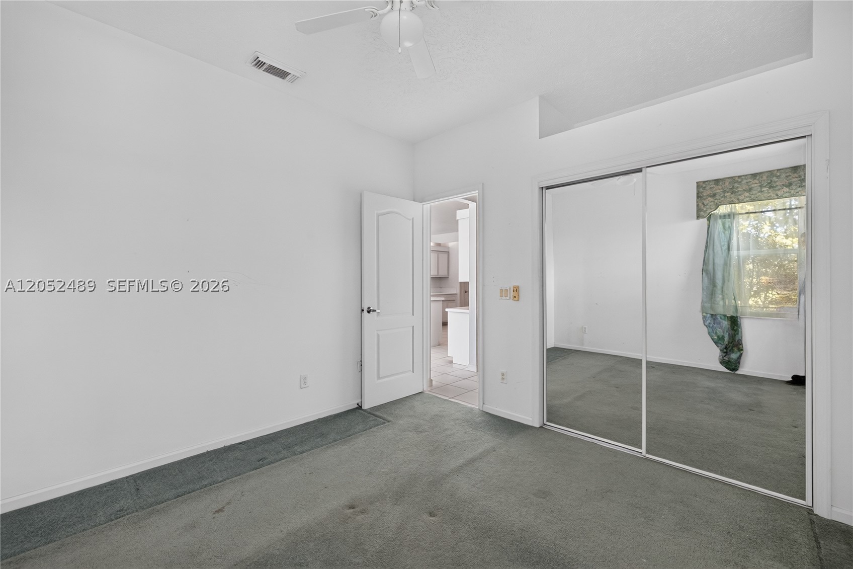 169 Se Whitmore Dr Property Photo 23
