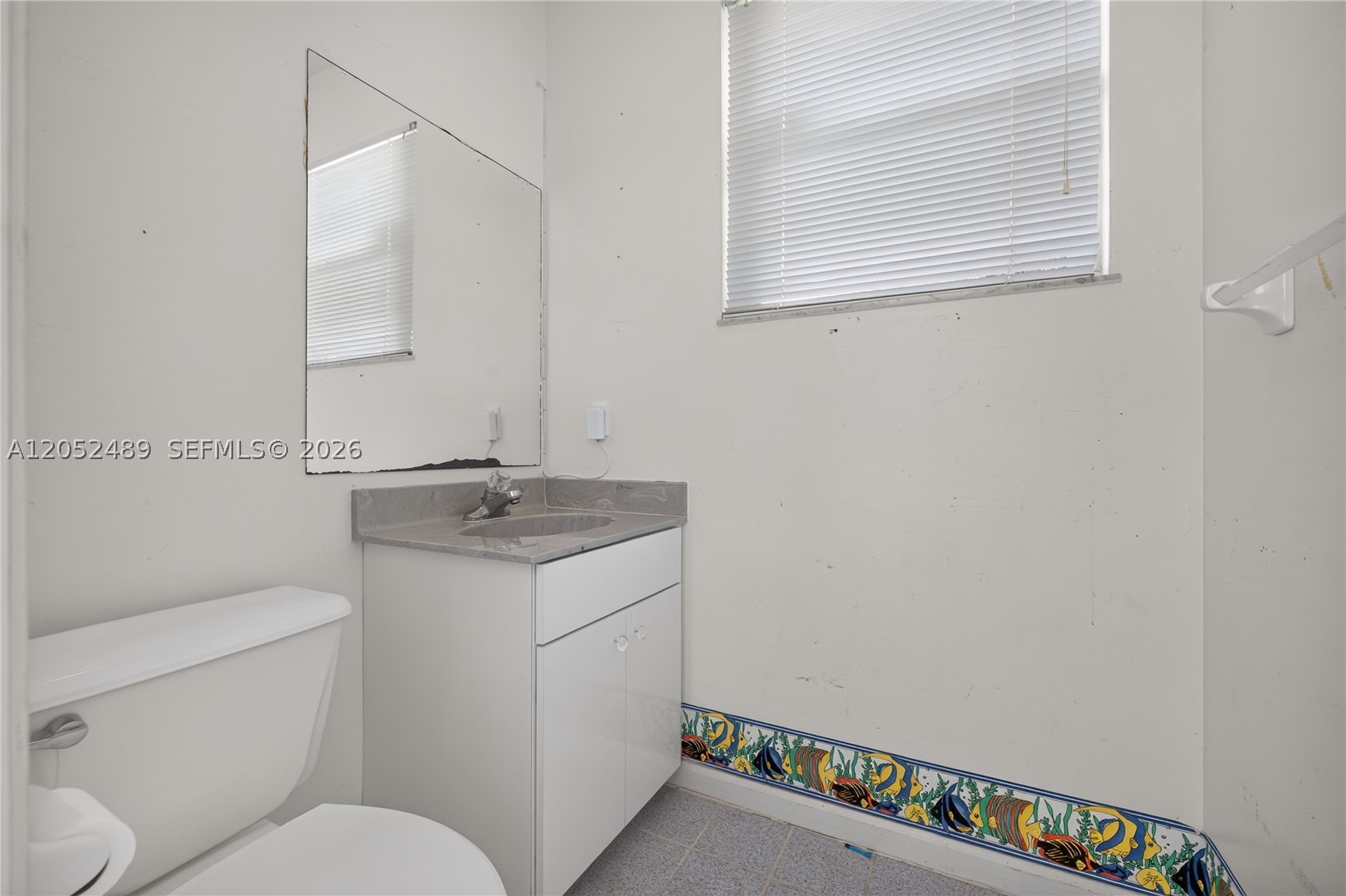 169 Se Whitmore Dr Property Photo 32