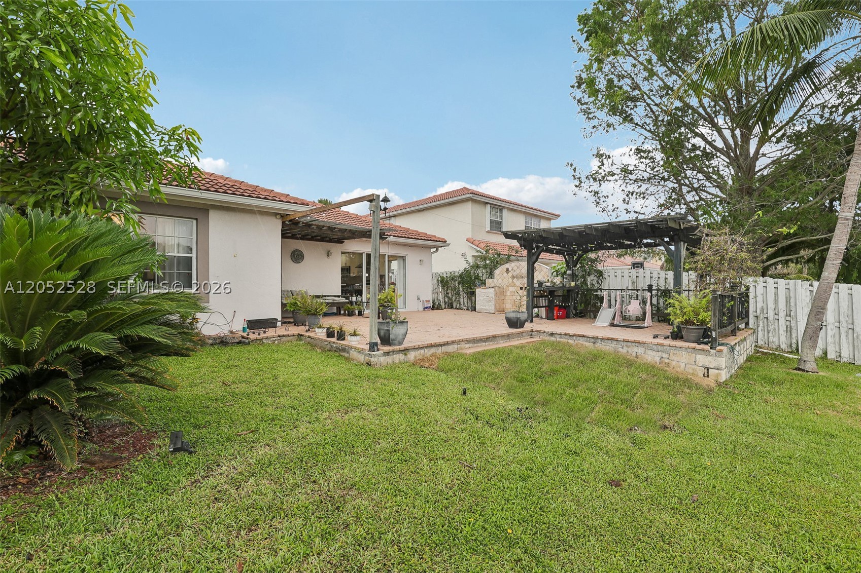 13412 Nw 6th Dr Property Photo 5