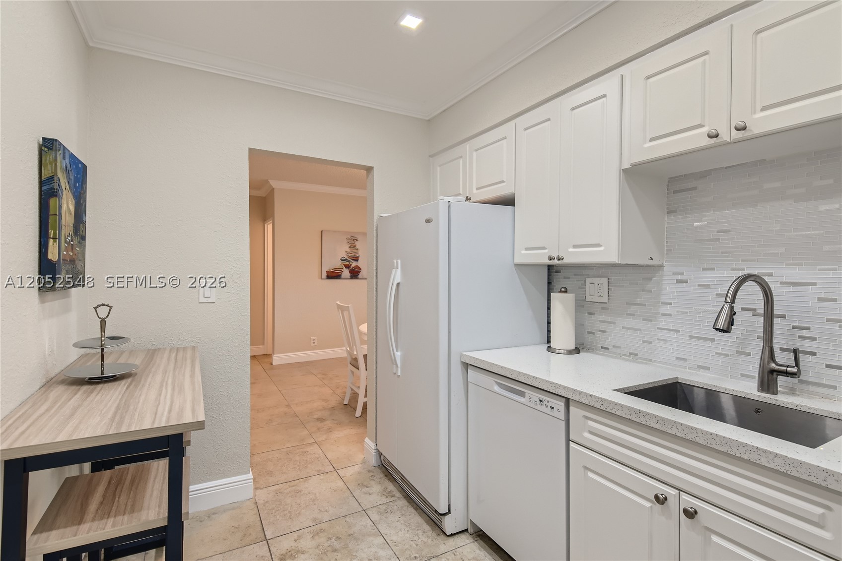 2501 S Ocean Dr 316 (available Now-11/30) Property Photo 5