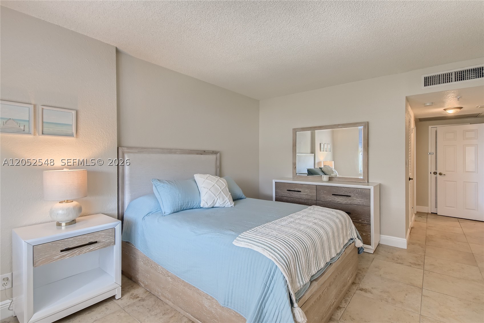2501 S Ocean Dr 316 (available Now-11/30) Property Photo 7