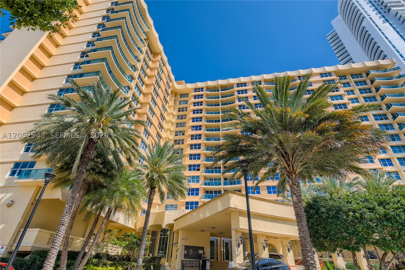 2501 S Ocean Dr 316 (available Now-11/30) Property Photo 18