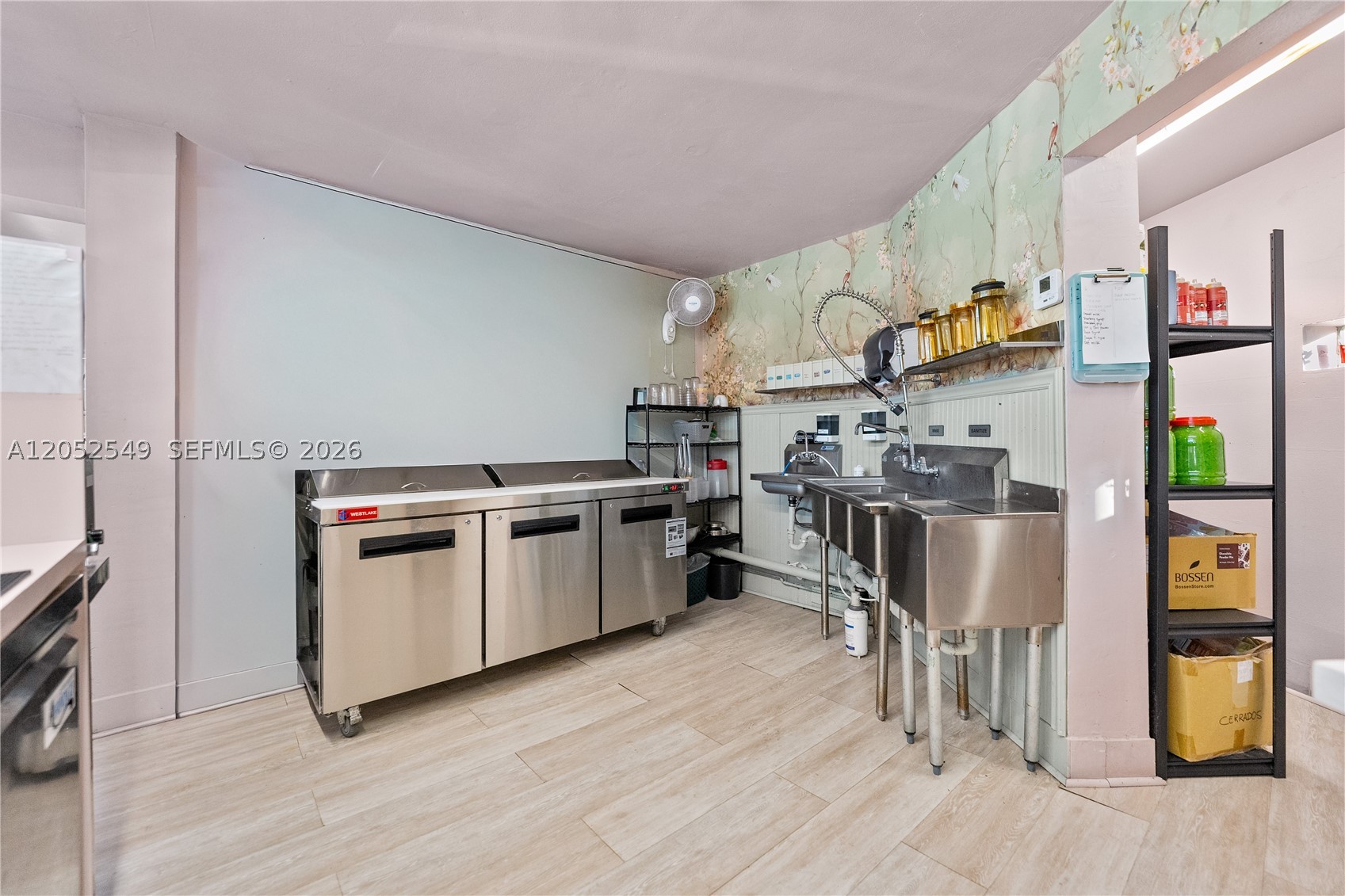 A12052549 Property Photo 3
