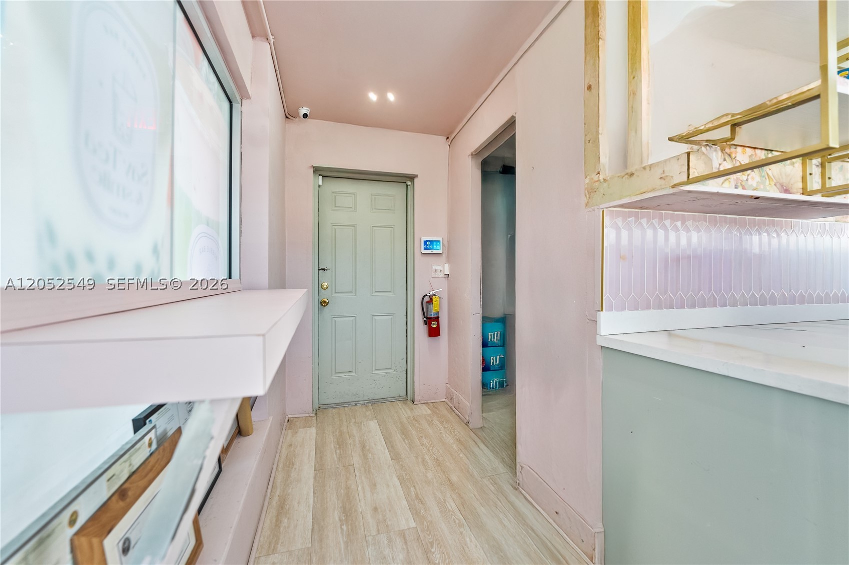 A12052549 Property Photo 4